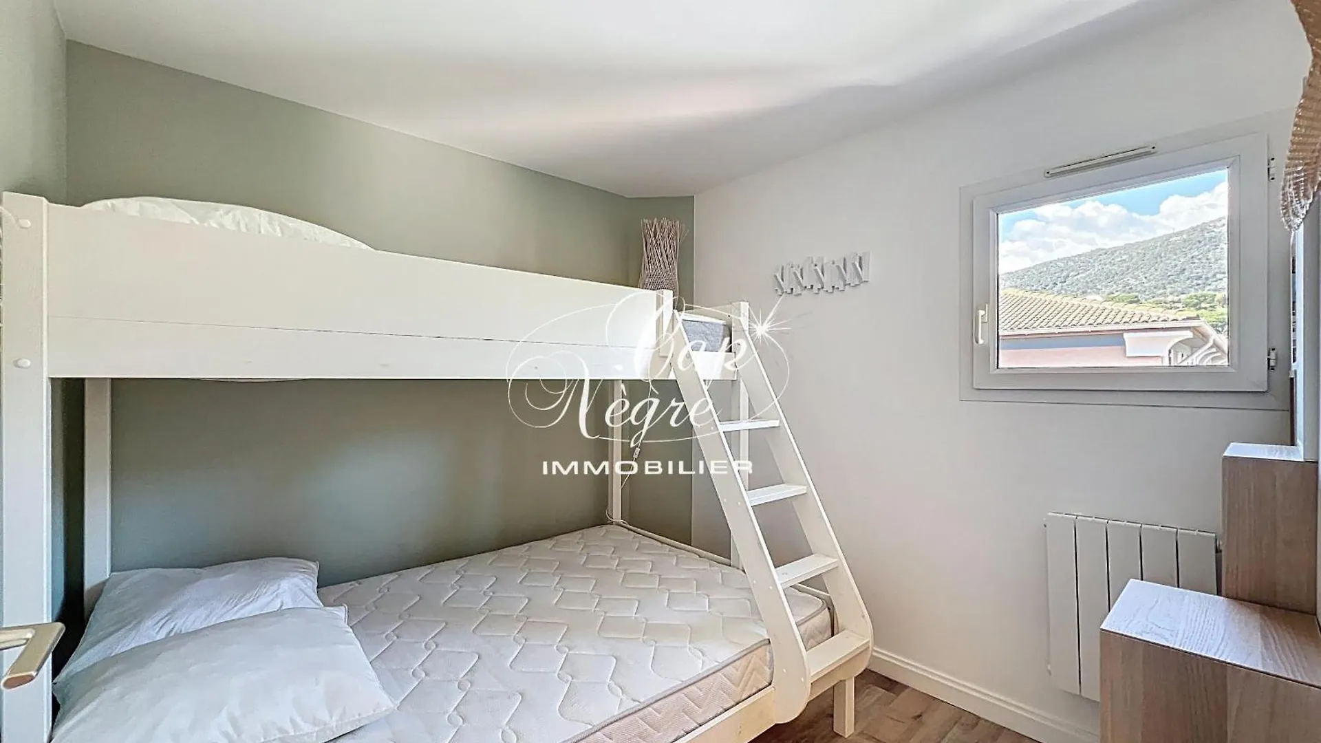 Appartement Duplex Avec Terrasse 5 A 7 Personnes 150 M Plage De Cavaliere - 르 라방두 아파트