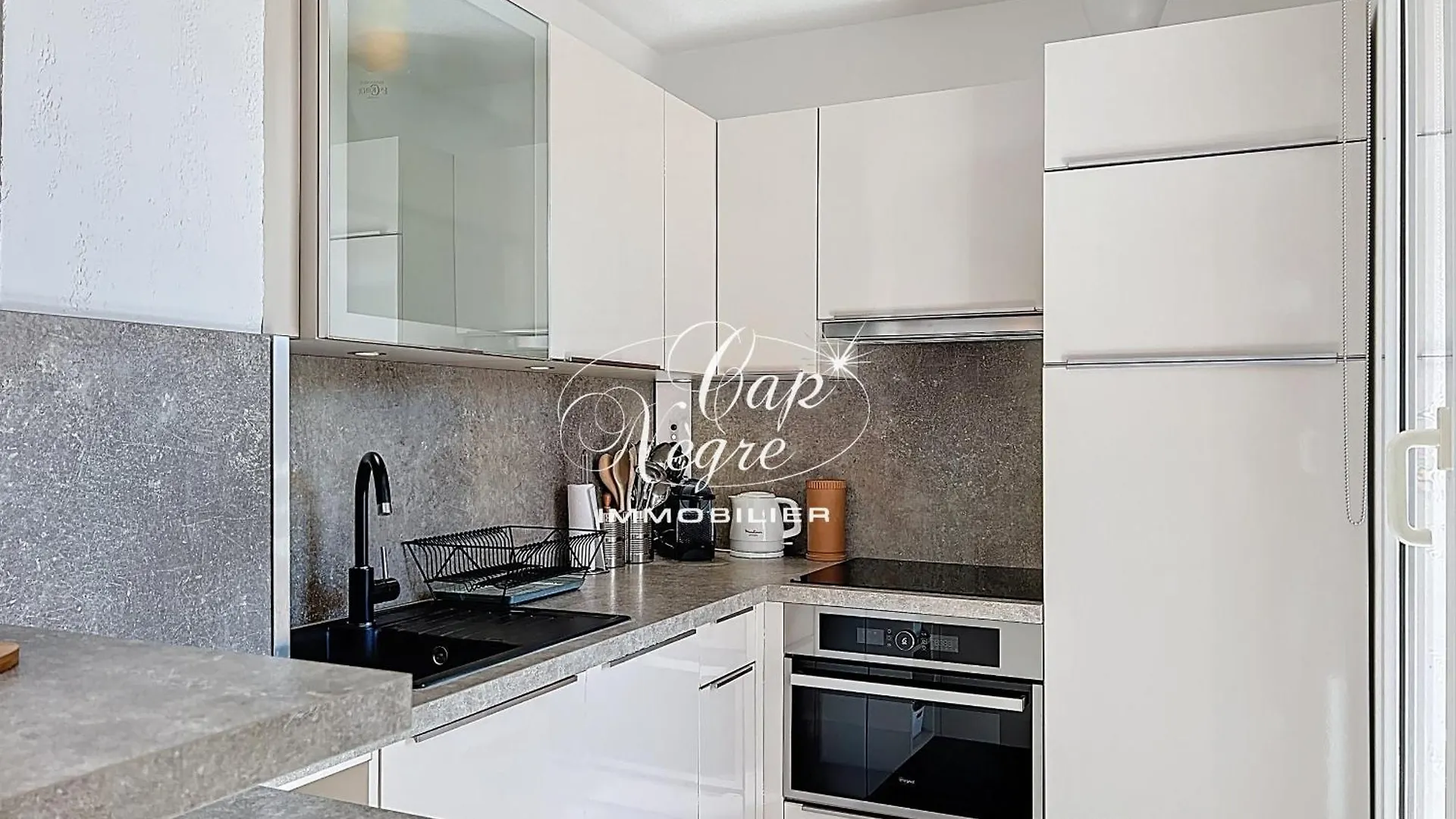 Apartment Appartement Duplex Avec Terrasse 5 A 7 Personnes 150 M Plage De Cavaliere - Le Lavandou